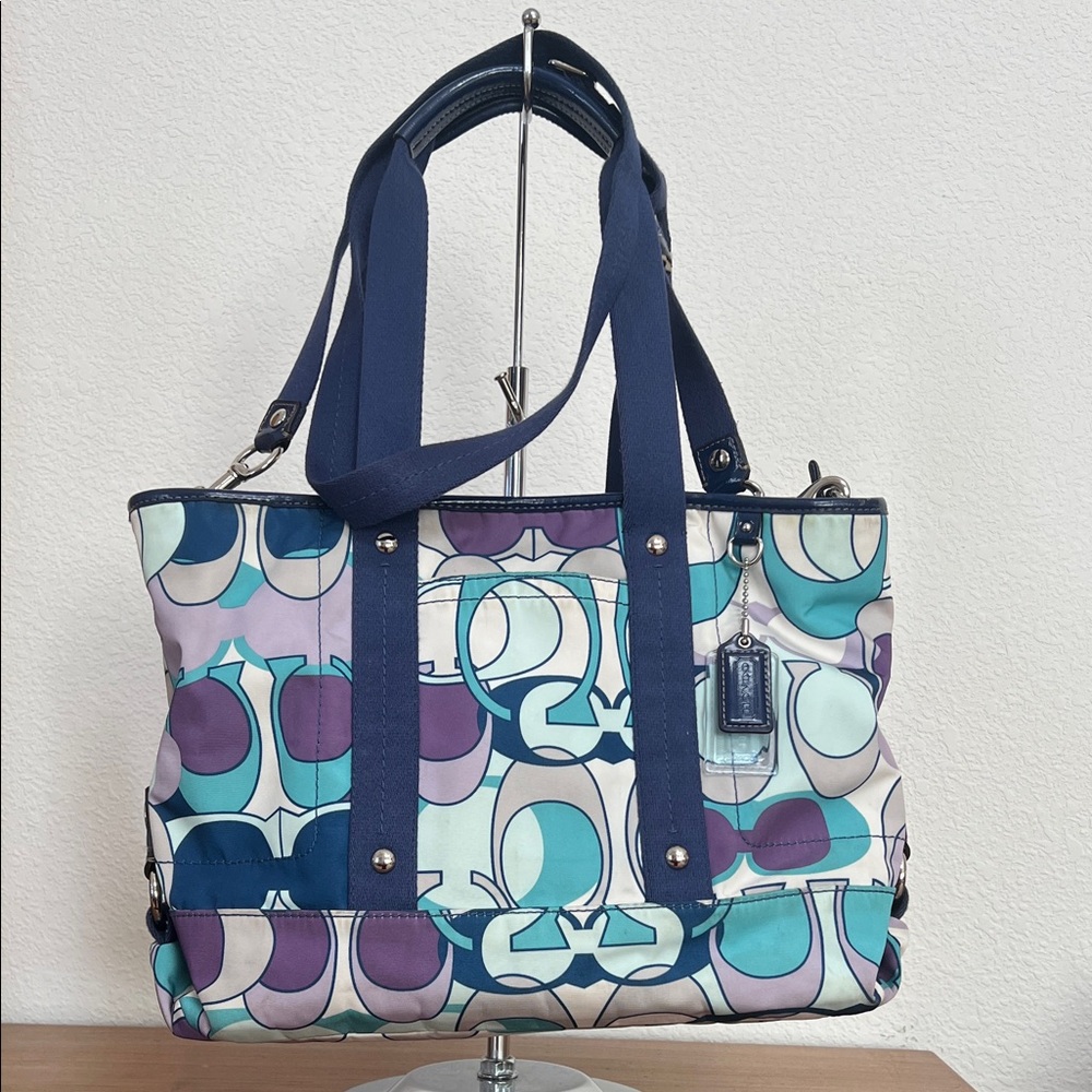 Coach Kyra scarf  tote EUC two tags & cross body strap